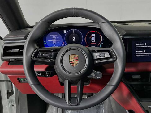 Certified 2025 Porsche Macan 4S Electric image 14