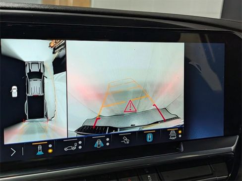 Used 2024 Chevrolet Silverado 3500 LTZ w/ LTZ Plus Package image 28