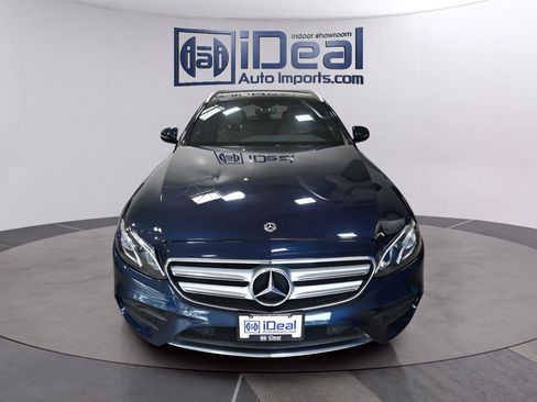Used 2018 Mercedes-Benz E 400 4MATIC Wagon w/ Premium 1 Package image 8