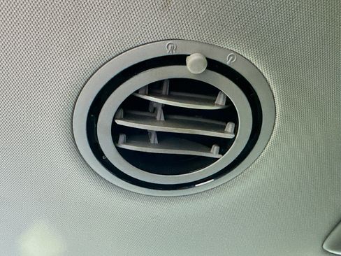 Used 2022 Kia Telluride S image 28