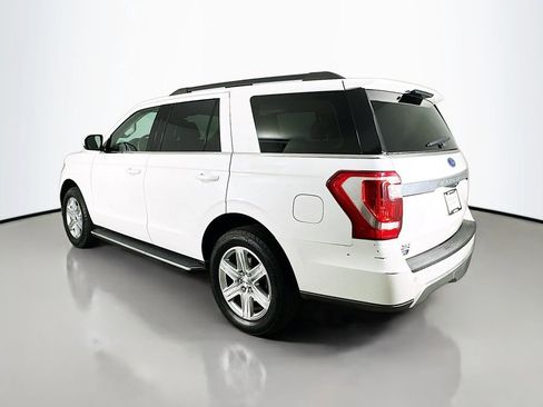 Used 2020 Ford Expedition XLT w/ Equipment Group 202A image 2