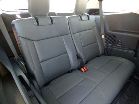 New 2026 Ford Explorer Active w/ Active Comfort Package RWD image 15