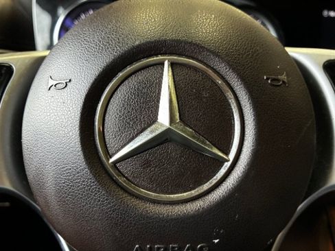 Used 2019 Mercedes-Benz E 300 4MATIC w/ Driver Assistance Package image 21