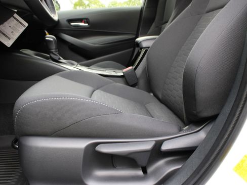New 2026 Toyota Corolla SE FWD image 14