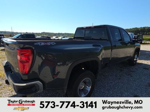 Used 2025 Chevrolet Silverado 3500 LT w/ All Star Edition AWD/4WD image 6