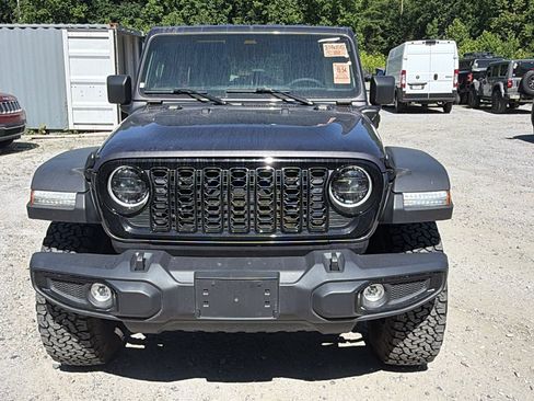 Used 2025 Jeep Wrangler Unlimited Sport S 4xe AWD/4WD image 3