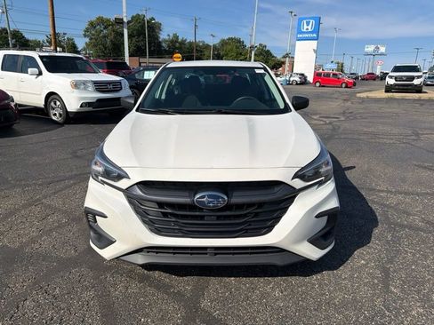 Used 2024 Subaru Legacy AWD/4WD image 2
