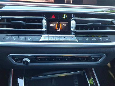 Used 2020 BMW X5 sDrive40i w/ Premium Package image 22