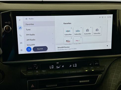 Used 2025 Toyota Camry XLE image 15