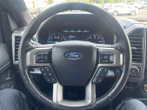 Used 2018 Ford Expedition Max XLT AWD/4WD image 14