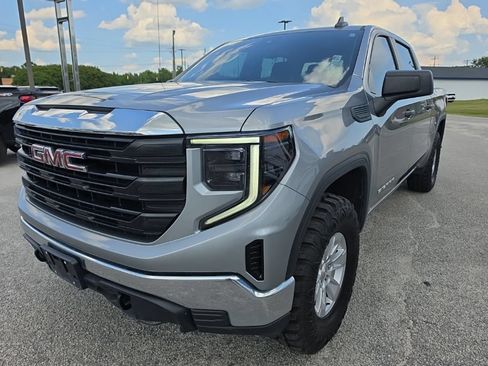 Used 2024 GMC Sierra 1500 Pro w/ Pro Value Package AWD/4WD image 2