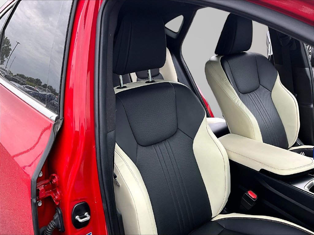 Used 2023 Lexus NX 350 AWD image 7
