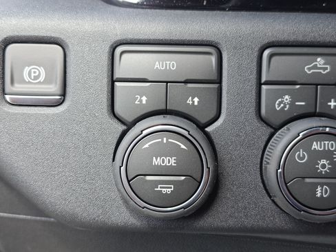New 2026 Chevrolet Silverado 1500 RST w/ RST Select Package AWD/4WD image 32