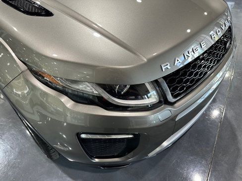 Used 2018 Land Rover Range Rover Evoque HSE Dynamic AWD/4WD image 14