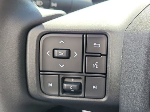 New 2026 Toyota RAV4 SE w/ Convenience Package image 9