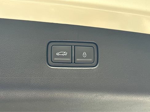 New 2026 Genesis GV70 2.5T Advanced image 29