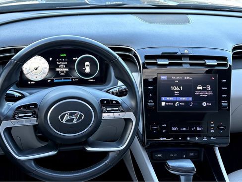 Used 2022 Hyundai Tucson SEL w/ Convenience + Premium Package image 4