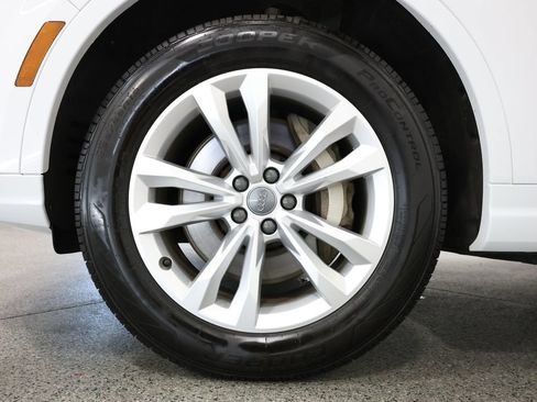 Used 2017 Audi Q7 3.0T Premium Plus w/ Premium Plus Package AWD/4WD image 5