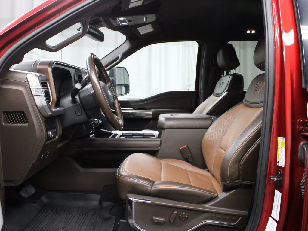 Used 2025 Ford F350 King Ranch AWD/4WD image 15