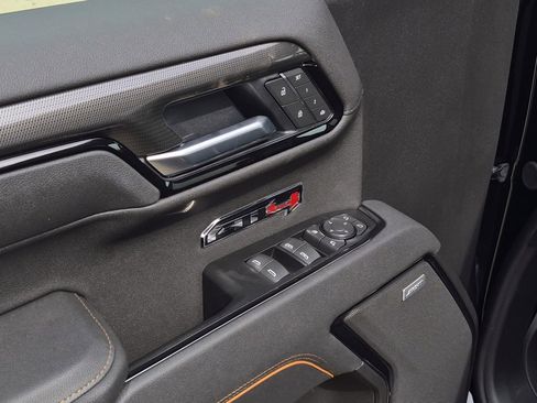 New 2026 GMC Sierra 1500 AT4 w/ AT4 Premium Package image 11