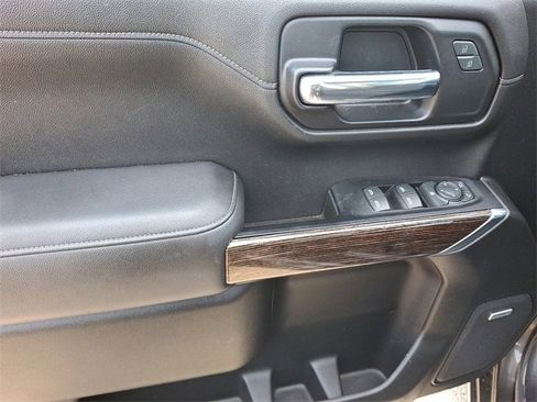 Used 2019 GMC Sierra 1500 Elevation w/ Elevation Value Package image 12