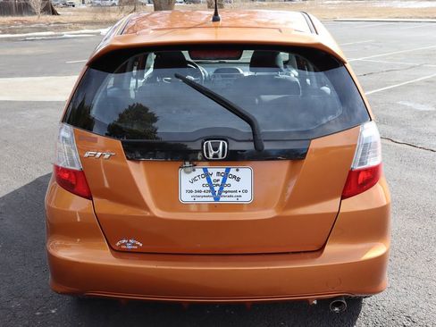 Used 2010 Honda Fit Sport image 6