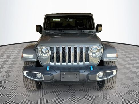 Used 2023 Jeep Wrangler Unlimited Sahara w/ Cold Weather Group AWD/4WD image 2