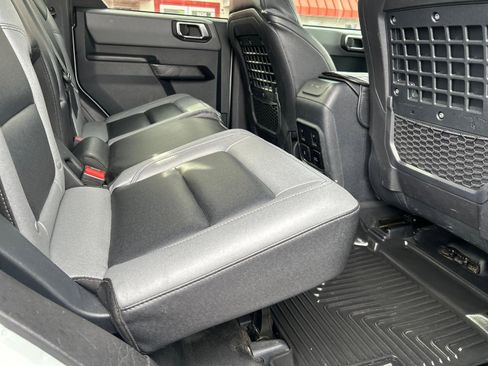Used 2024 Ford Bronco Big Bend image 19