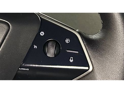 Used 2024 Tesla Cybertruck AWD Crew Cab image 26