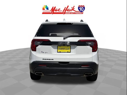 Used 2023 GMC Acadia SLE w/ Driver Convenience Package FWD image 6