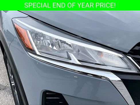 Used 2022 Nissan Kicks SV image 30