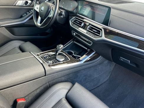 Used 2020 BMW X7 xDrive40i w/ Parking Assistance Package AWD/4WD image 18