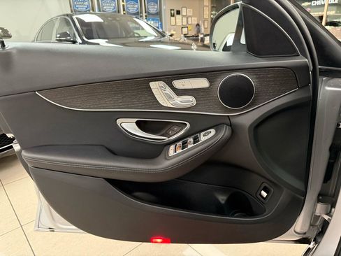 Used 2020 Mercedes-Benz C 300 Sedan image 9