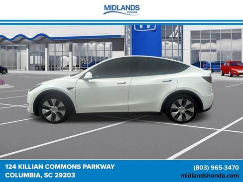 Used 2021 Tesla Model Y Long Range AWD/4WD image 7