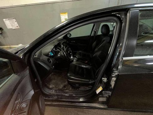 Used 2013 Chevrolet Cruze LTZ FWD image 20