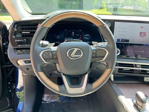 Certified 2025 Lexus RX 350 FWD w/ Convenience Package image 13
