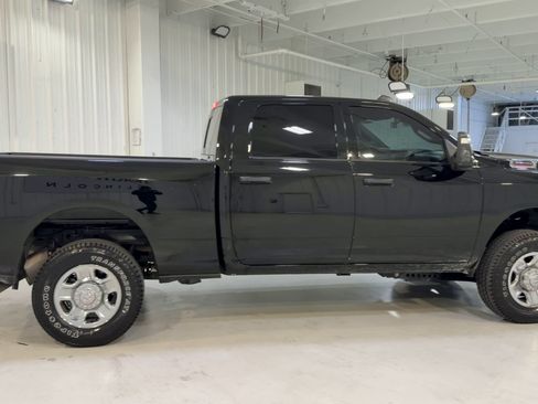 Used 2024 RAM 2500 Tradesman w/ Chrome Appearance Group image 2