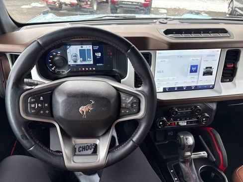 Used 2023 Ford Bronco Heritage Edition image 11