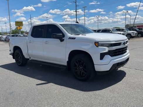 Used 2024 Chevrolet Silverado 1500 RST w/ True North Edition Plus AWD/4WD image 2