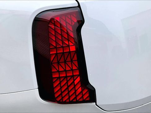 Used 2025 MINI Cooper Countryman S w/ Comfort Package Max image 31