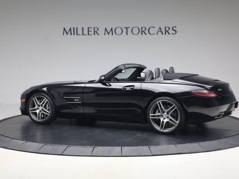 Used 2012 Mercedes-Benz SLS AMG Roadster image 4