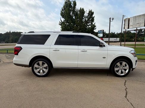 Used 2024 Ford Expedition Max King Ranch RWD image 7