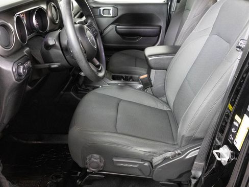 Used 2021 Jeep Wrangler Unlimited Sport image 18