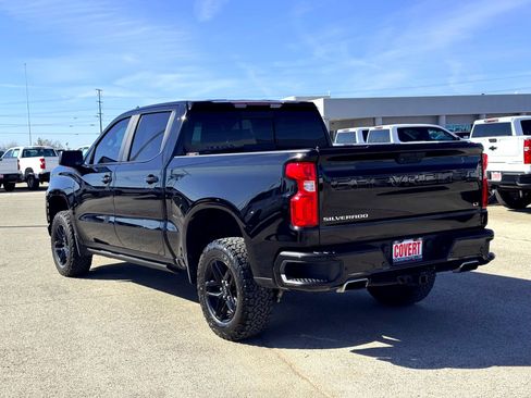 Used 2020 Chevrolet Silverado 1500 LT Trail Boss image 8