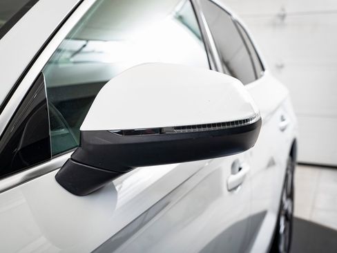 Used 2023 Audi Q5 2.0T Premium image 15