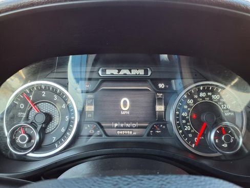 Used 2023 RAM 1500 Laramie image 37