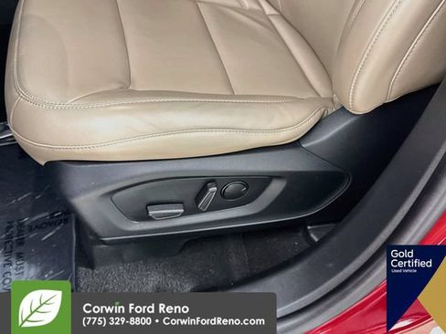 Certified 2022 Ford Explorer XLT w/ Equipment Group 202A AWD/4WD image 22