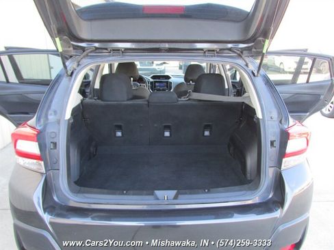 Used 2019 Subaru Crosstrek 2.0i AWD/4WD image 12