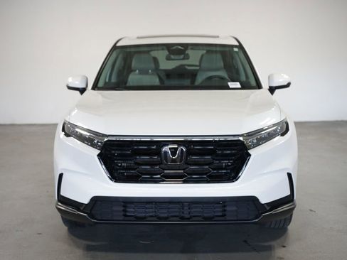 Used 2024 Honda CR-V EX image 2