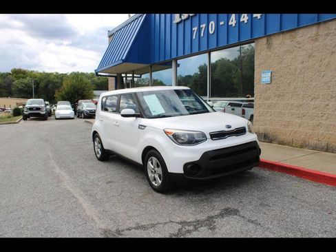 Used 2017 Kia Soul image 1